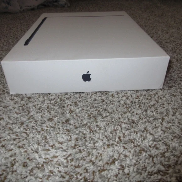 Apple-MacBook Air 13-inch Apple M3 chip, 16GB Memory - 512GB SSD - Midnight